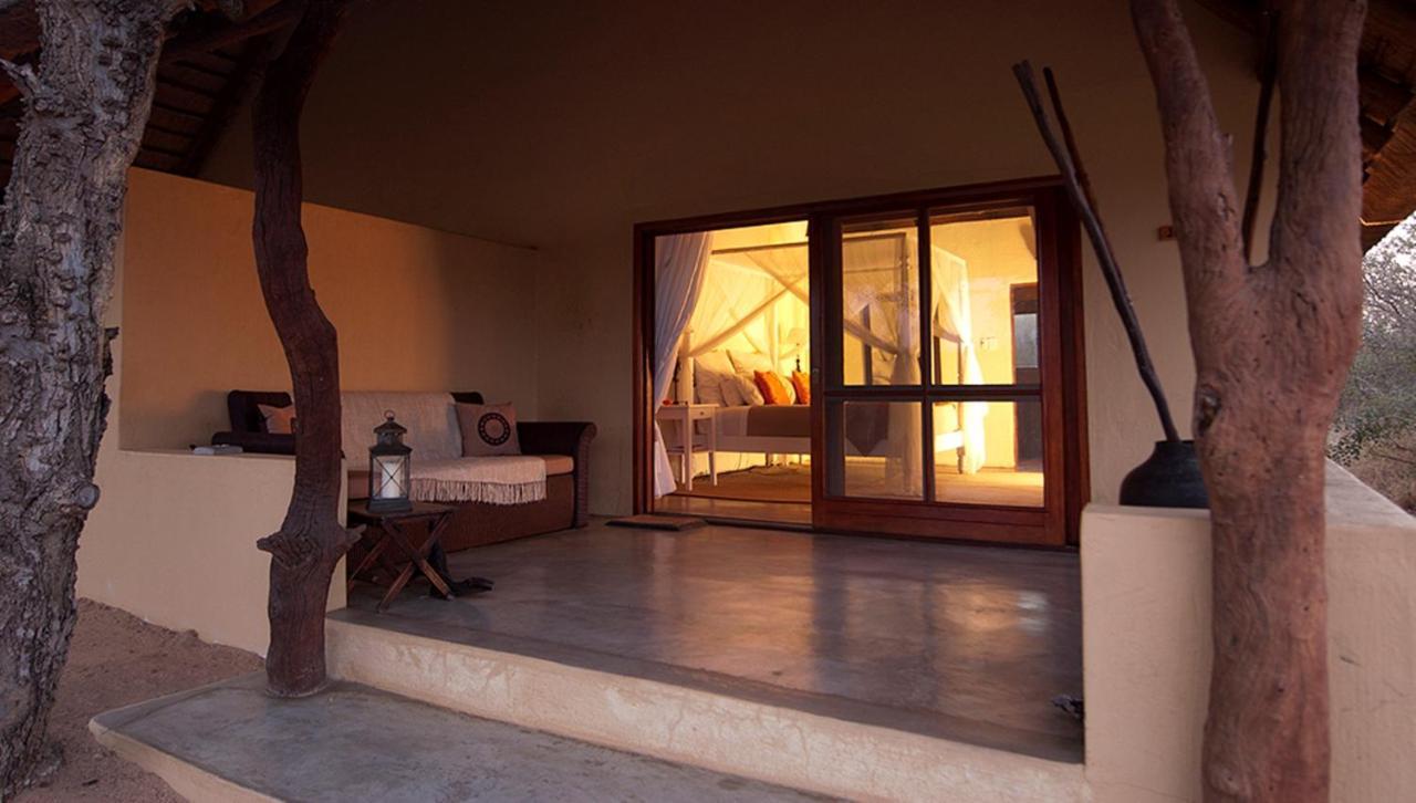 Kambaku Safari Lodge 提巴瓦盖雷泽 客房 照片